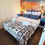 Parking Privee, Piscine Chauffee Et 2 Balcons Vu Golf De *