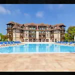 Apartament Parking Privee, Piscine Chauffee Et 2 Balcons Vu Golf De