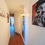 Parking Privee, Piscine Chauffee Et 2 Balcons Vu Golf De