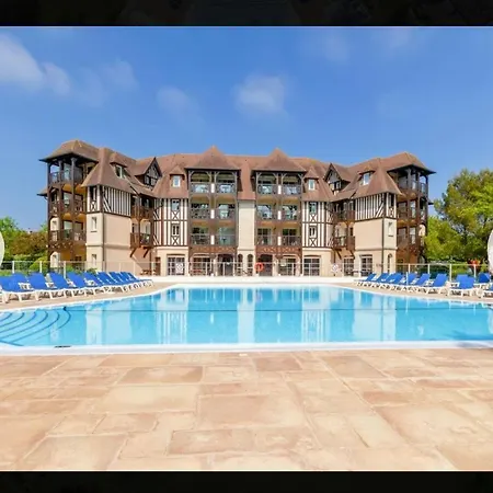 شقة Parking Privee, Piscine Chauffee Et 2 Balcons Vu Golf De